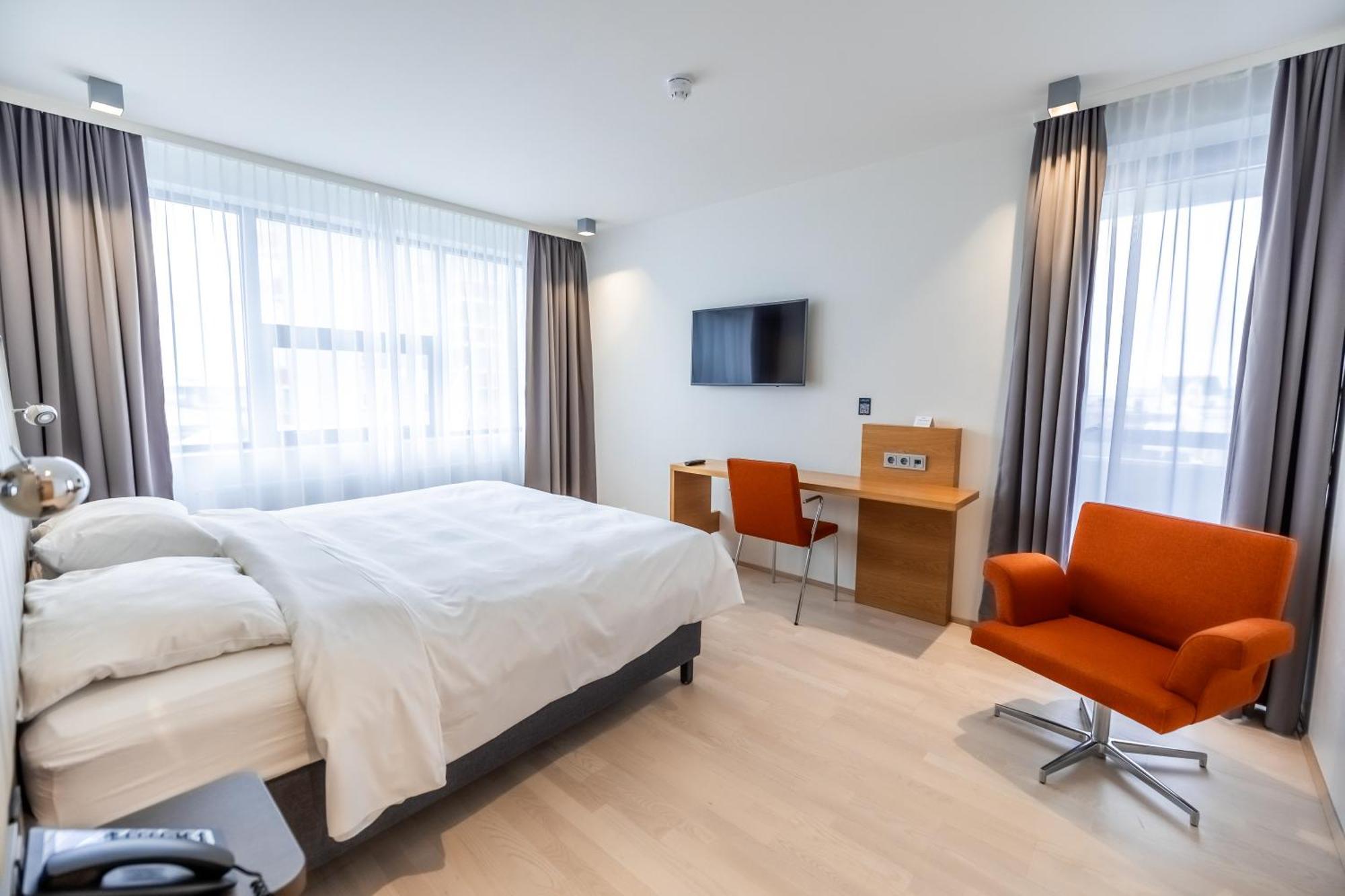 Hotel Park By Radisson Reykjavik Airport 4*