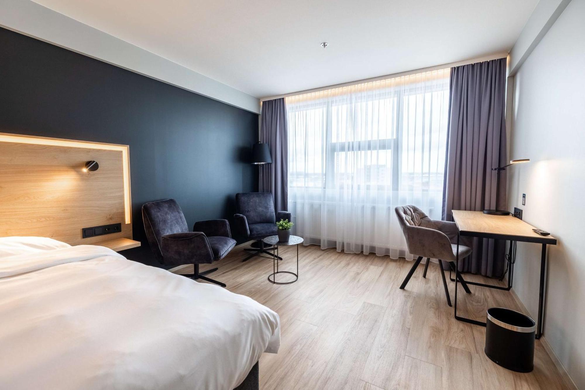 Park By Radisson Reykjavik Airport 4*